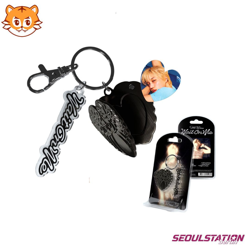 SEOULSTATION_berlin_Kai (Exo) Wait on me Wing Version Keyring NFC CD