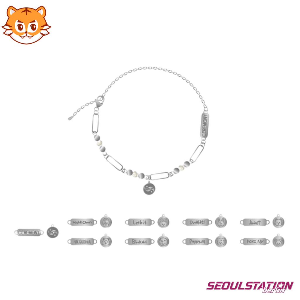 STRAY KIDS x SKZOO Karma Pop-Up Merchandise Ceremony Necklace SEOULSTATION berlin