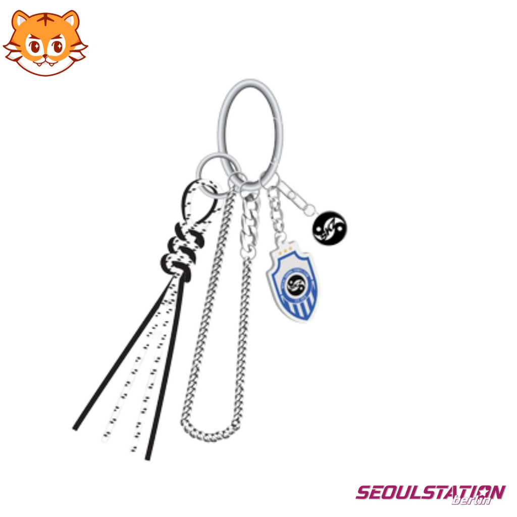 STRAY KIDS x SKZOO Karma Pop Up Merchandise Ceremony Metal Keyring SEOULSTATION berlin
